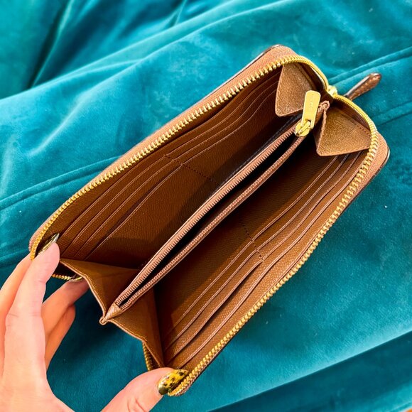 Coach Brown Pebbled Leather Accordion Zip Wallet - Picture 3 of 3